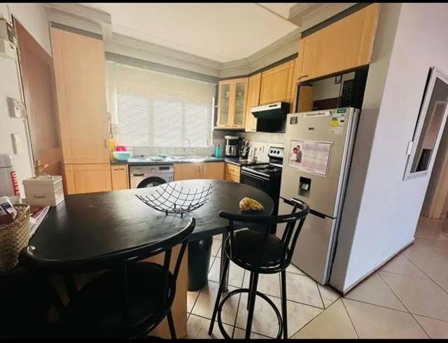 2 BEDROOM TOWNHOUSE FOR SALE IN MONDEOR